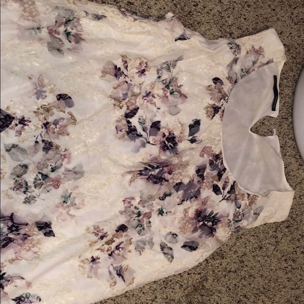 Woman’s work blouse
